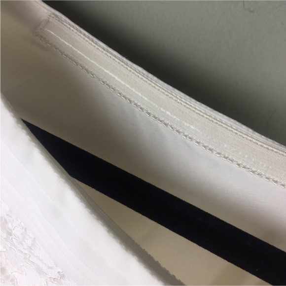 NWT Aidan Mattox Lace Peekaboo One Shoulder Chiffon Ivory Maxi Dress Size 0 - Picture 11 of 14